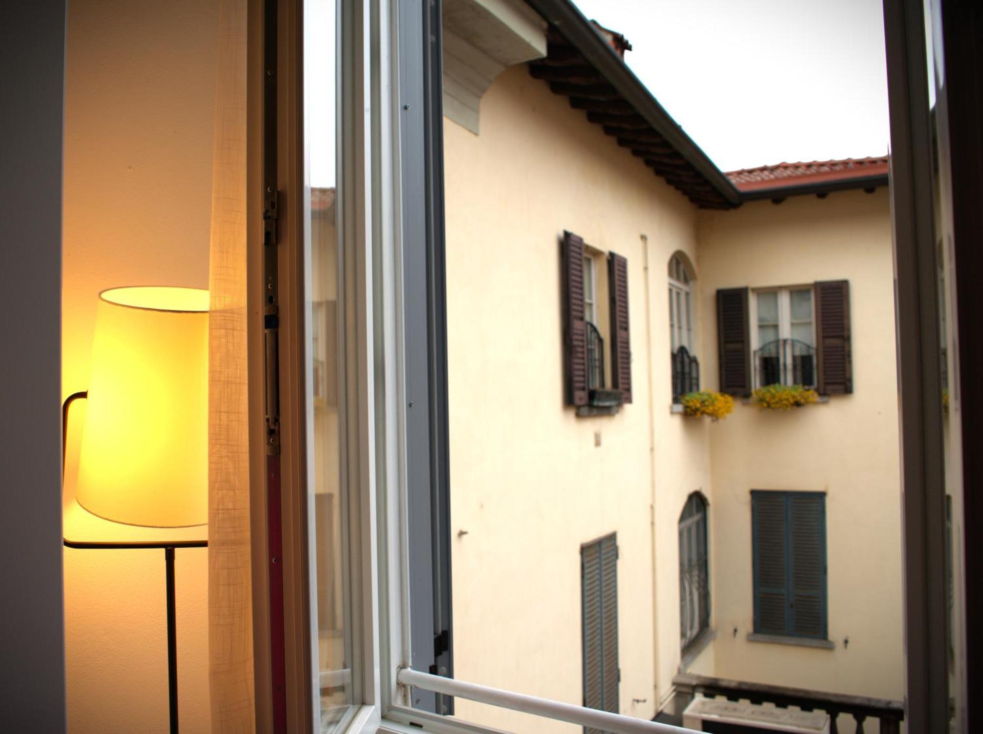 Portatorre Suite, A Charming Apartment In The Heart Of Como, Free Private Parking, Air Conditioning & More! ภายนอก รูปภาพ