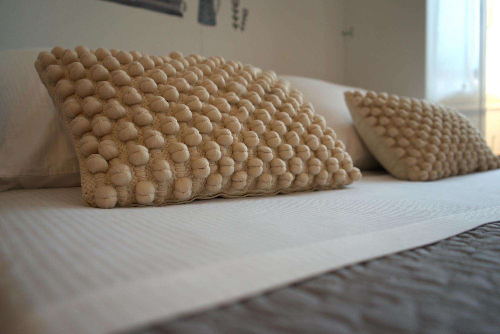 Portatorre Suite, A Charming Apartment In The Heart Of Como, Free Private Parking, Air Conditioning & More! ภายนอก รูปภาพ